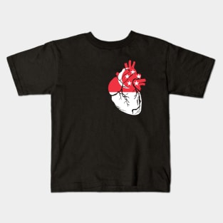 Singapore Flag, Anatomical Heart Design Kids T-Shirt